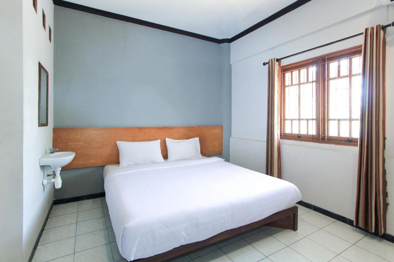 Santo Guest House Tropodo Brebek Dış mekan fotoğraf