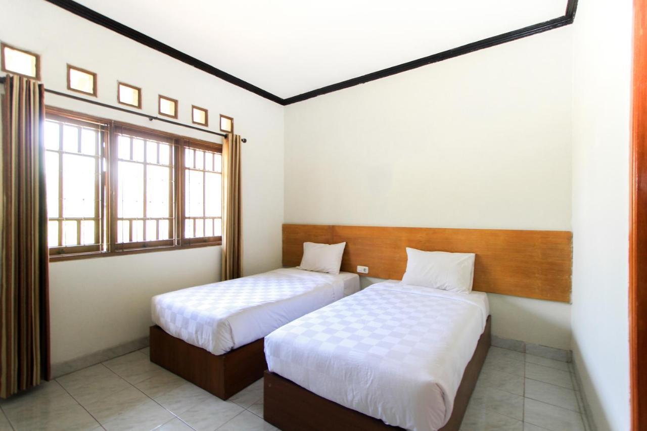Santo Guest House Tropodo Brebek Dış mekan fotoğraf