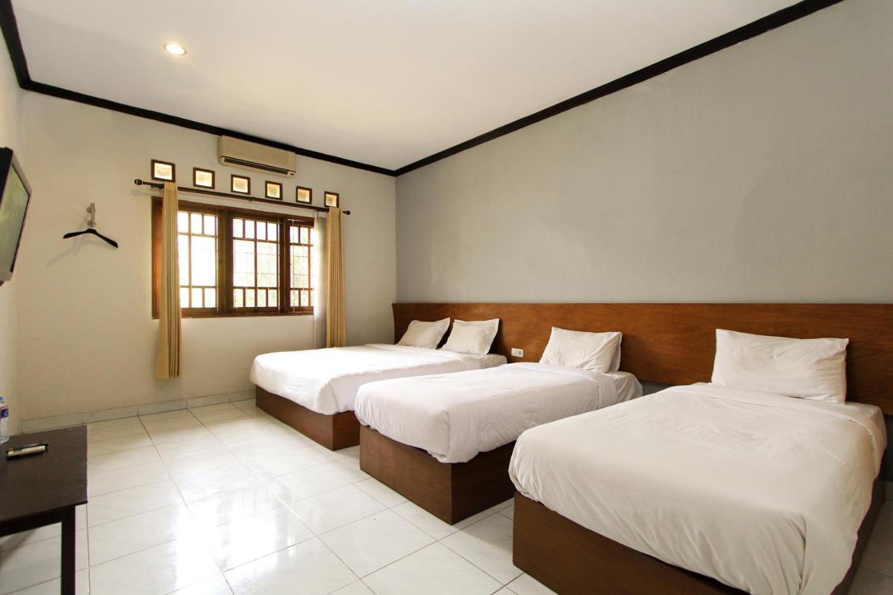 Santo Guest House Tropodo Brebek Dış mekan fotoğraf