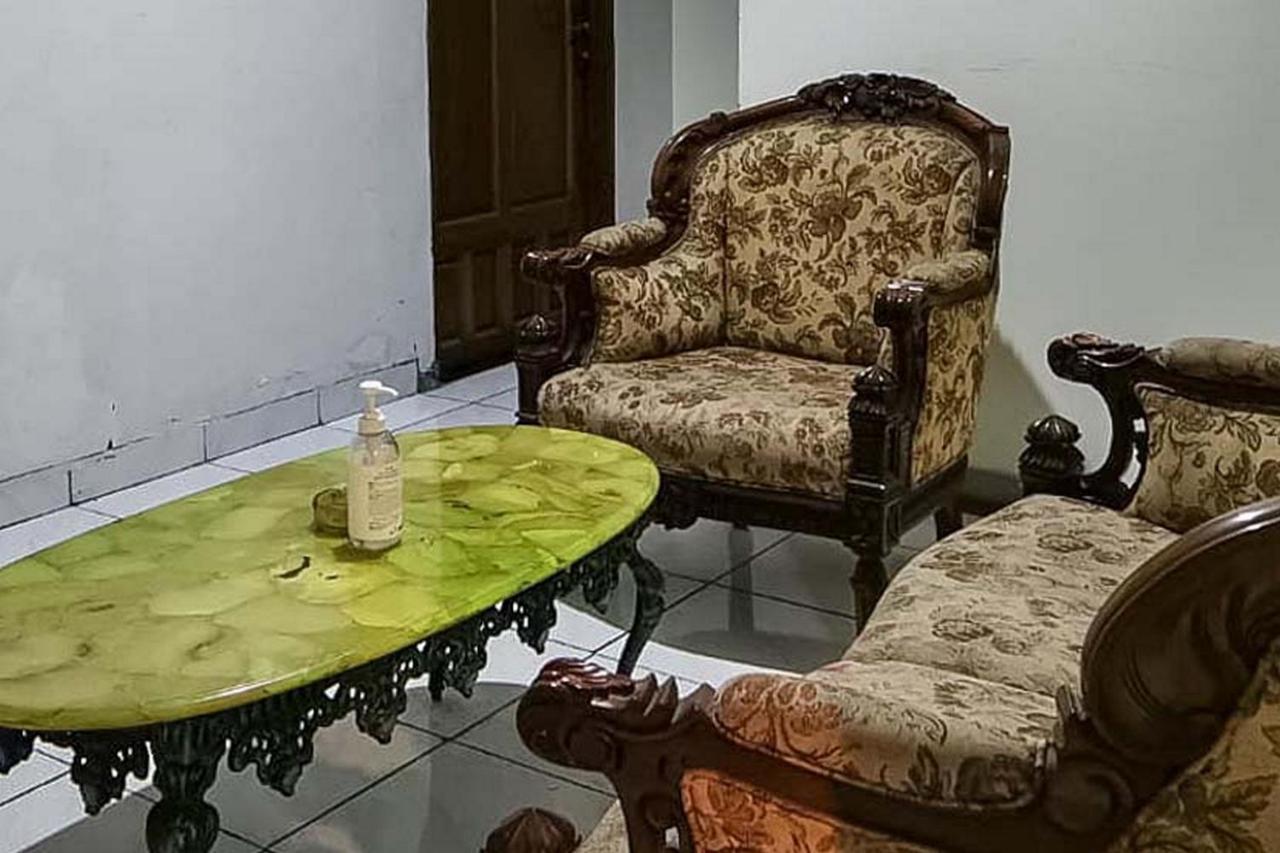 Santo Guest House Tropodo Brebek Dış mekan fotoğraf