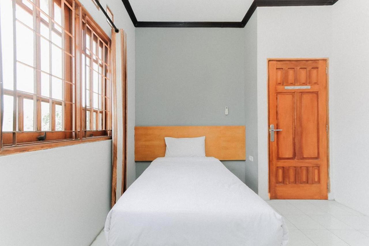 Santo Guest House Tropodo Brebek Dış mekan fotoğraf