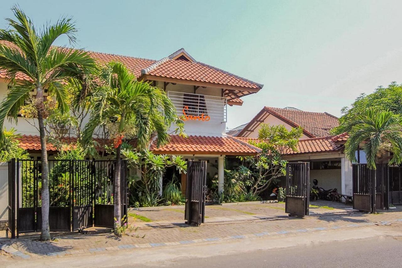 Santo Guest House Tropodo Brebek Dış mekan fotoğraf