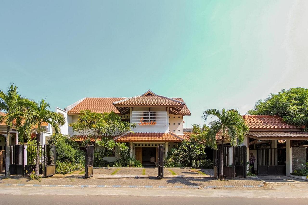 Santo Guest House Tropodo Brebek Dış mekan fotoğraf