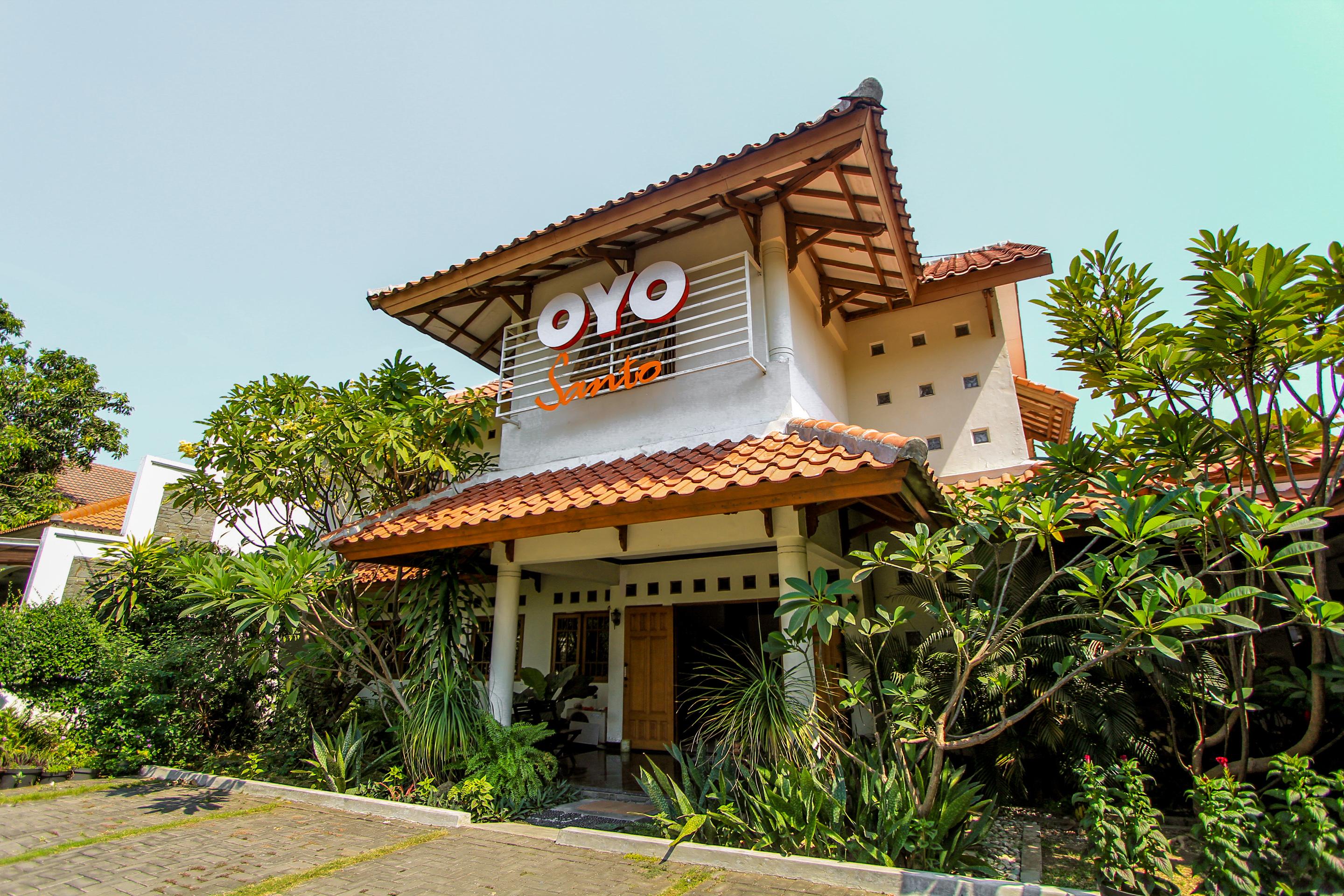 Santo Guest House Tropodo Brebek Dış mekan fotoğraf