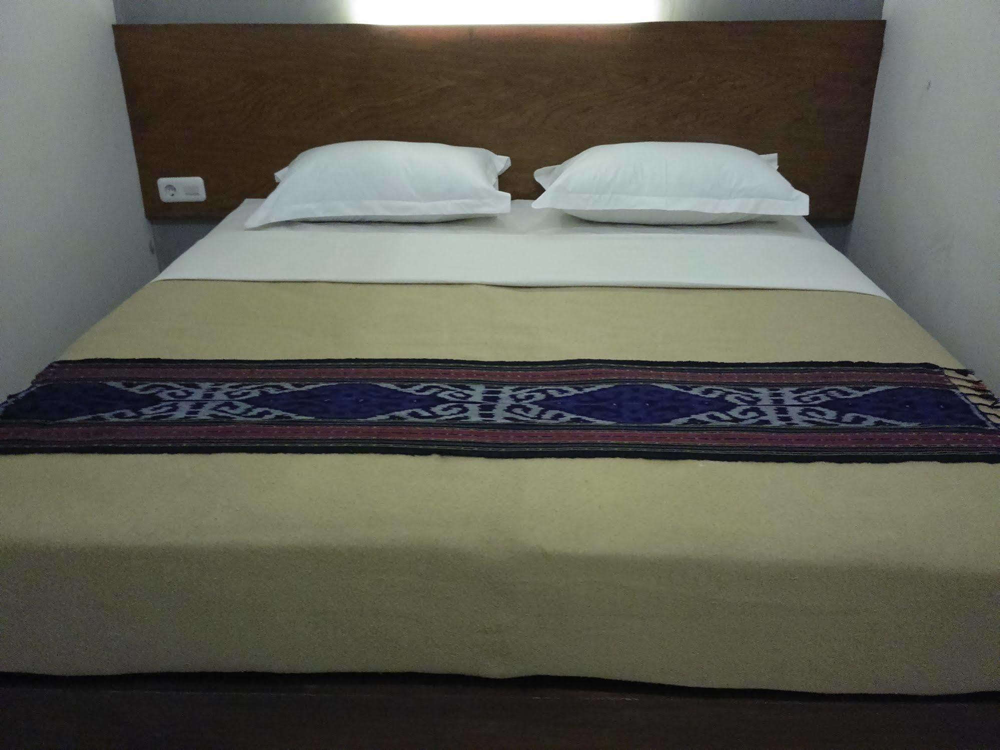 Santo Guest House Tropodo Brebek Dış mekan fotoğraf