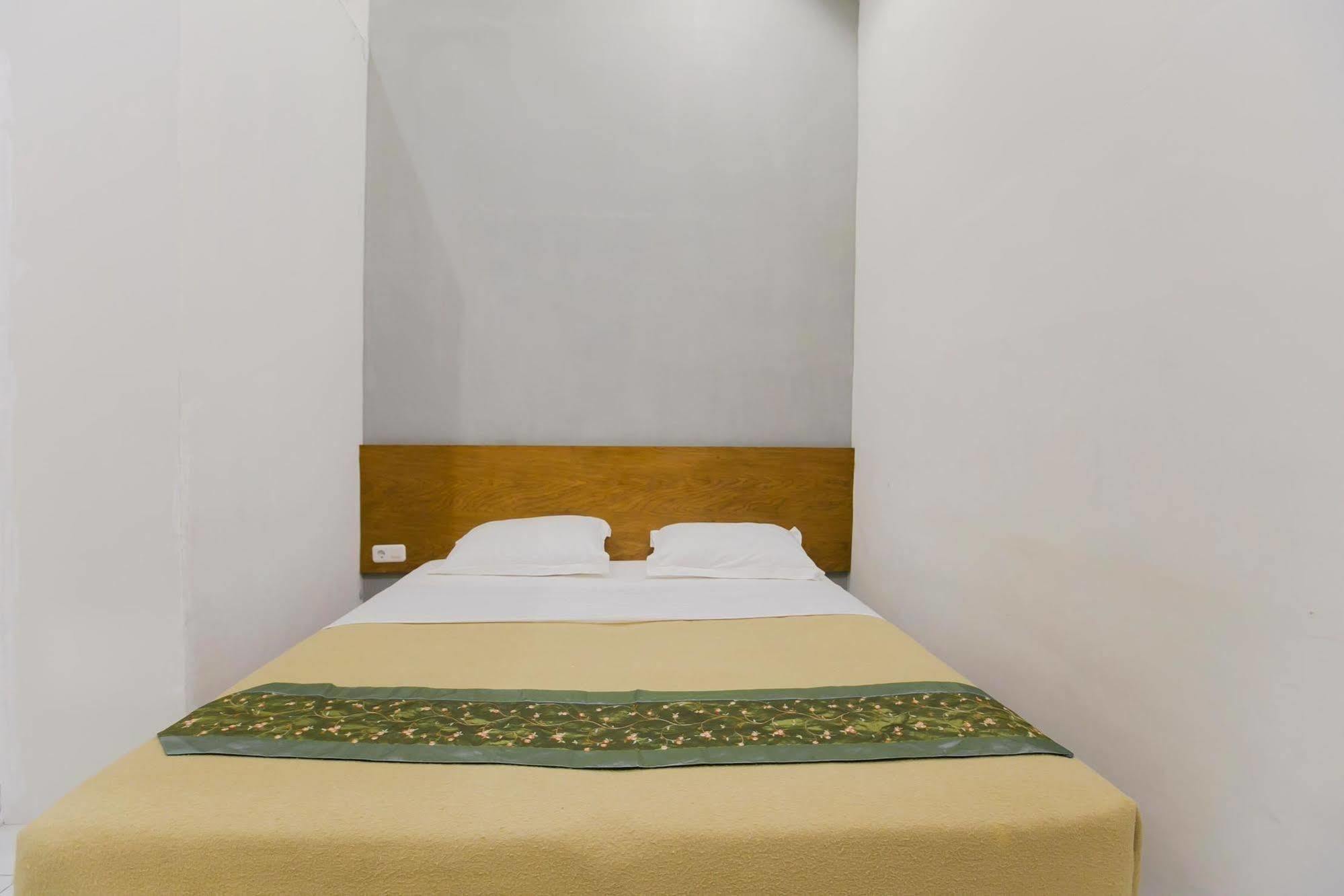 Santo Guest House Tropodo Brebek Dış mekan fotoğraf